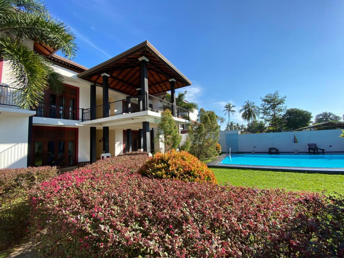 Christima Residence Negombo Exterior foto